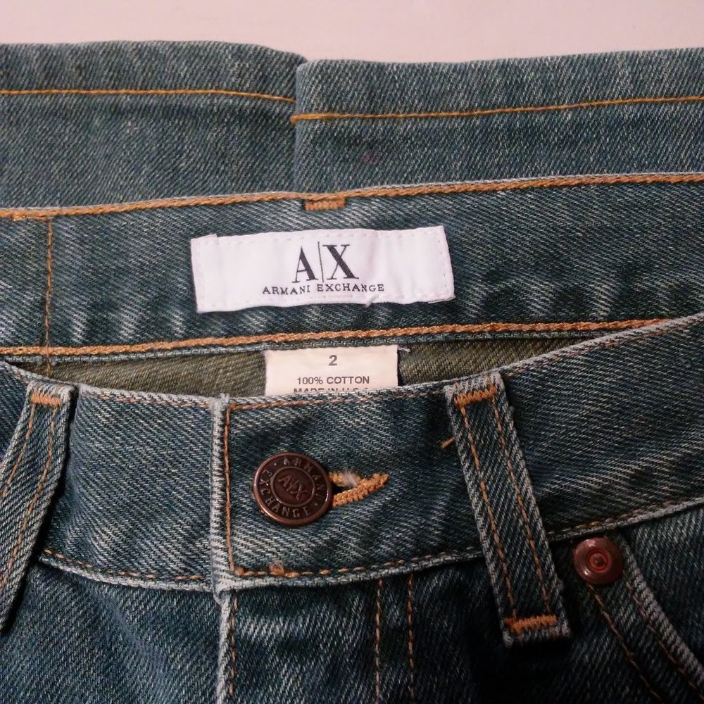 RESALE LOTS | 5 Assorted Pre-Loved Women Jeans - Picture 12 of 16